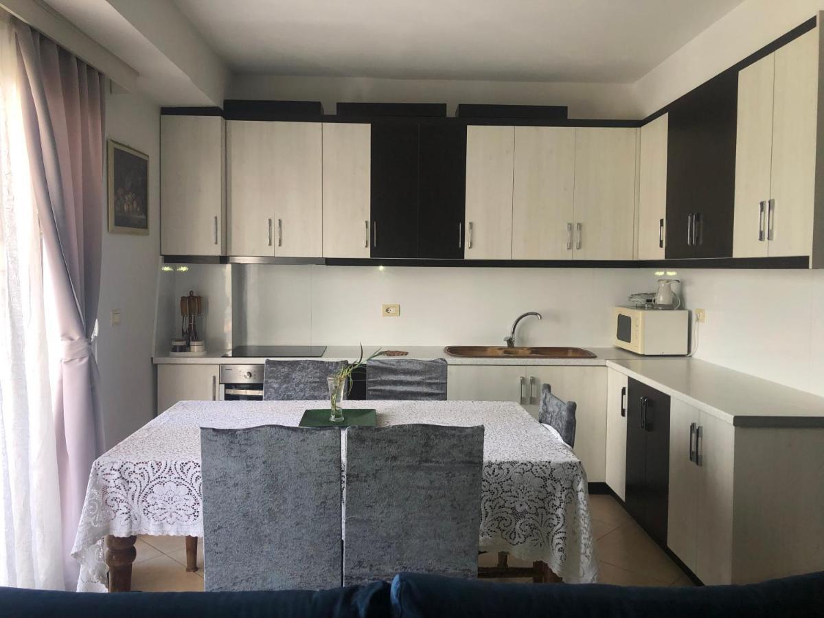 Central Boutique Hostel Саранда Екстер'єр фото