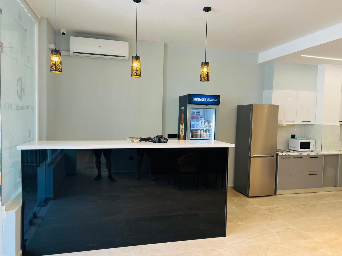 Central Boutique Hostel Саранда Екстер'єр фото